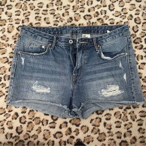 H&M cutoff denim shorts
